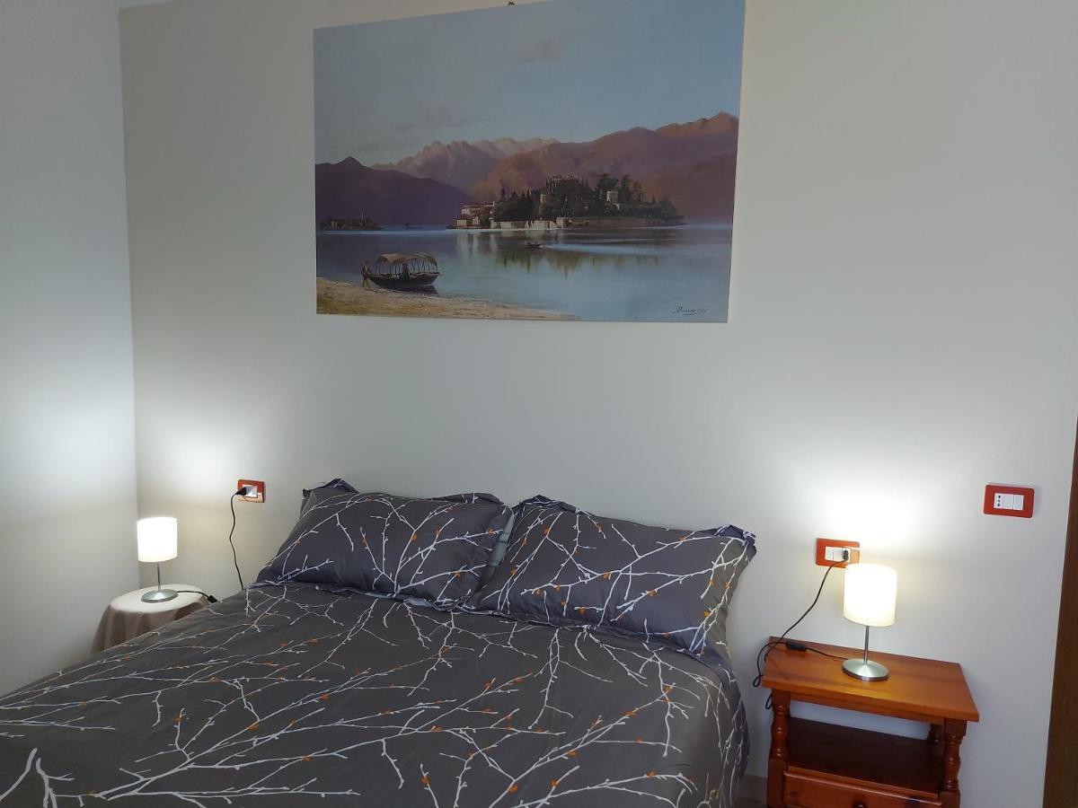 Villa La Casa Delle Camelie à Stresa Extérieur photo