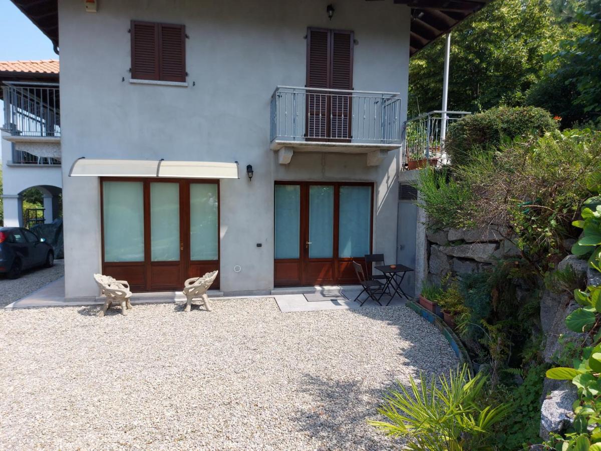 Villa La Casa Delle Camelie à Stresa Extérieur photo